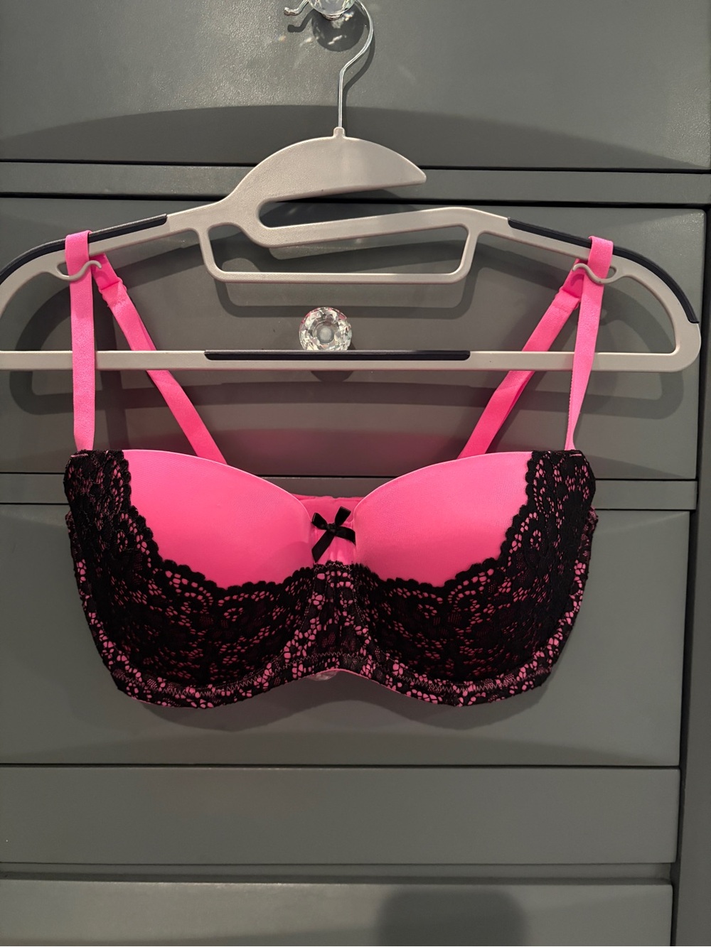 Victoria’s Secret Balconet Bra – Hot Pink & Black Lace – 34DD